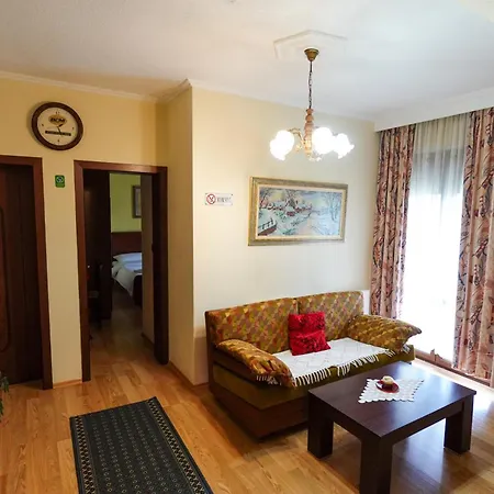 Gasthof Vila118 Voskopojë