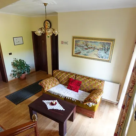 Vila118 Gasthof Voskopojë